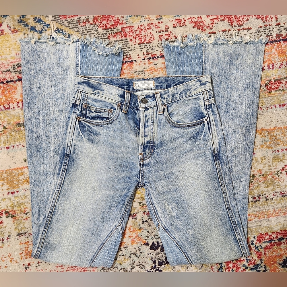 Free People Novelty Flare Jeans Sz 24